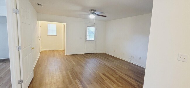 Building Photo - 1408 Colorado St