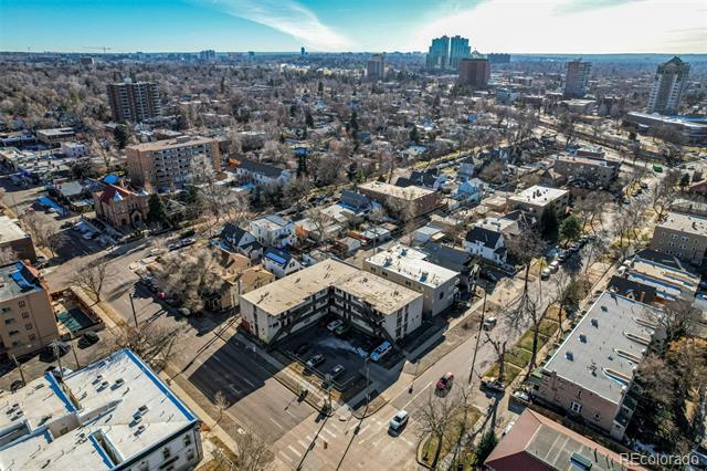 Building Photo - 590 Logan St