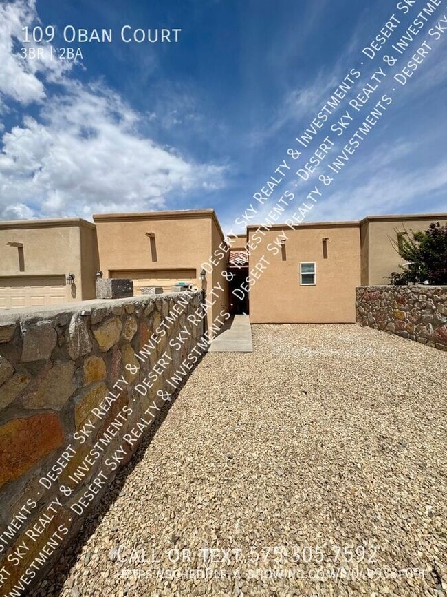 Building Photo - 109 Oban Ct