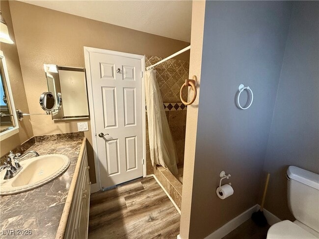 Building Photo - 6236 W Elmira Dr