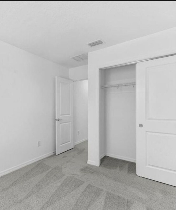 Building Photo - 9133 Night Skye Ave