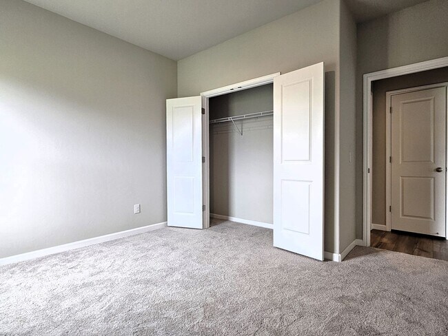 Building Photo - 1708 Amaranth Ln