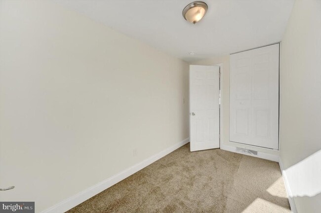 Building Photo - 7834 St Claire Ln