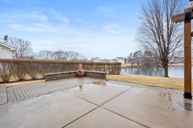 Building Photo - 1720 William Dr