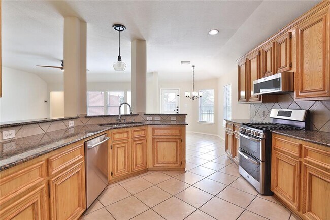 Building Photo - 26738 Abbey Springs Ln