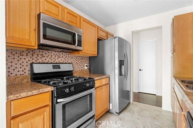 Building Photo - 15344 Weddington St