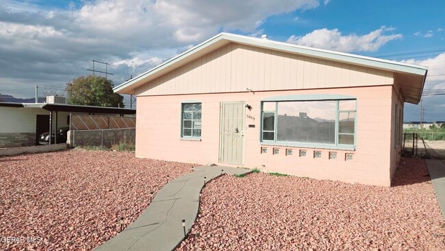Building Photo - 5409 Timberwolf Dr