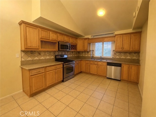 Building Photo - 3863 Cazador St