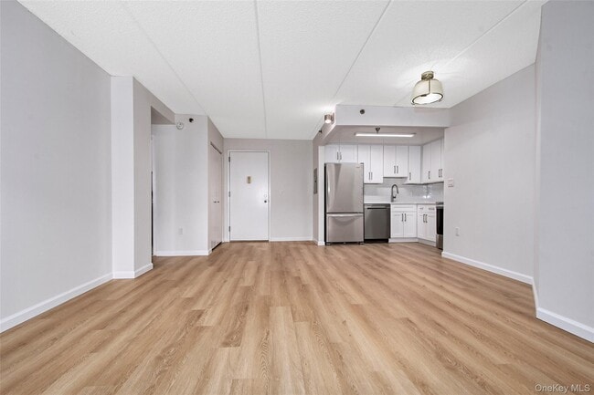 Building Photo - 123 Mamaroneck Ave