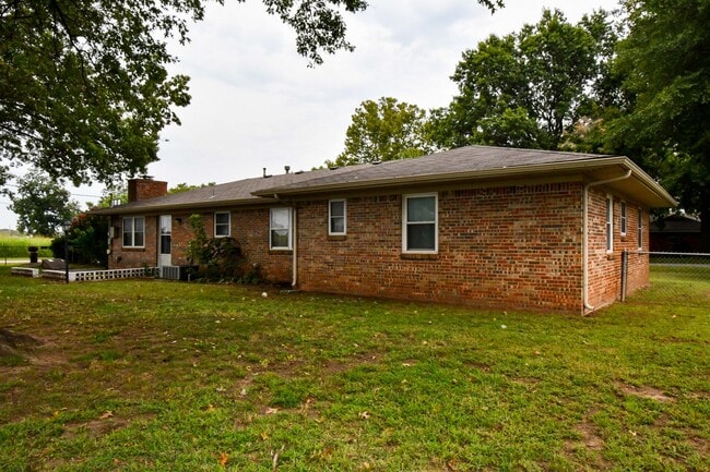 Building Photo - Bixby Single Story Ranch in Great Location!