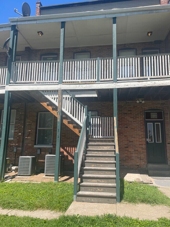 Building Photo - 2020 S 12th St