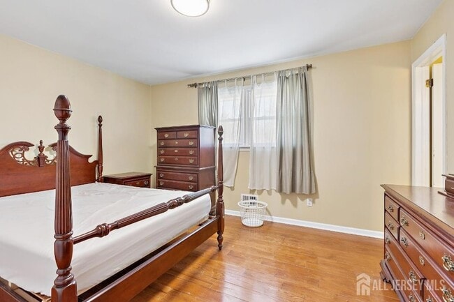 Building Photo - 3 Stafford Dr