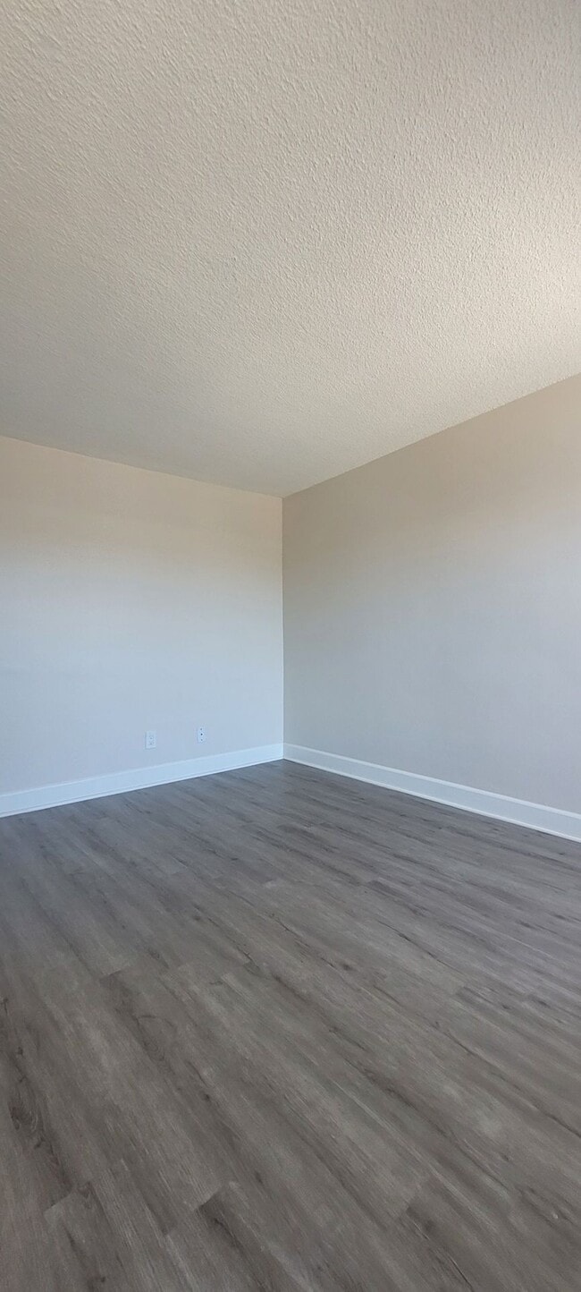 Floorplan - Courtyard Apartments - Offboarding TBD