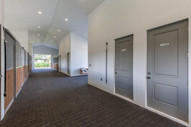 Building Photo - 2889 Appaloosa Trail