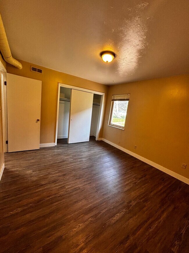 Building Photo - Mid-Century Home in the Heart of Broomfield