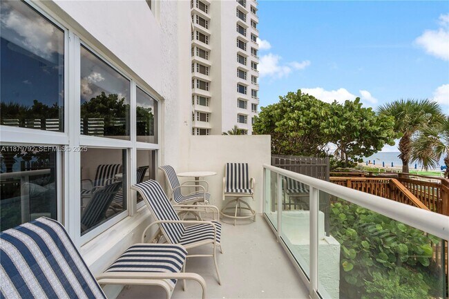 Building Photo - 3550 Galt Ocean Dr