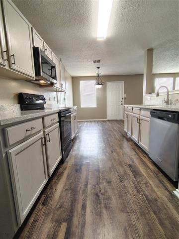 Building Photo - 1308 Dawson Way