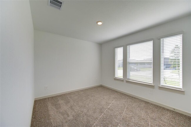 Building Photo - 7322 Marina Hts Wy