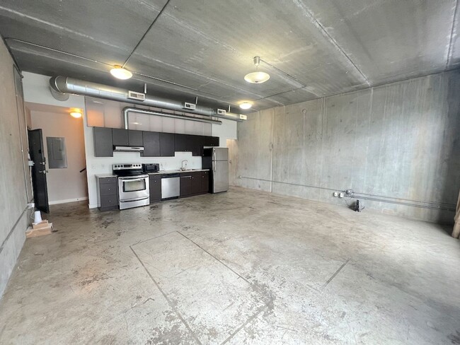 Building Photo - 2 Bed | 1.5 Bath | Starland