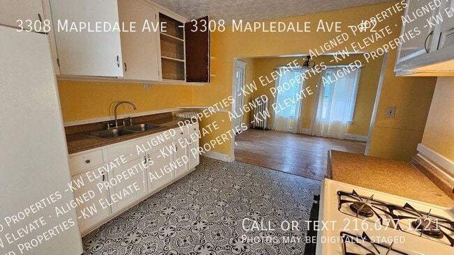 Building Photo - 3308 Mapledale Ave