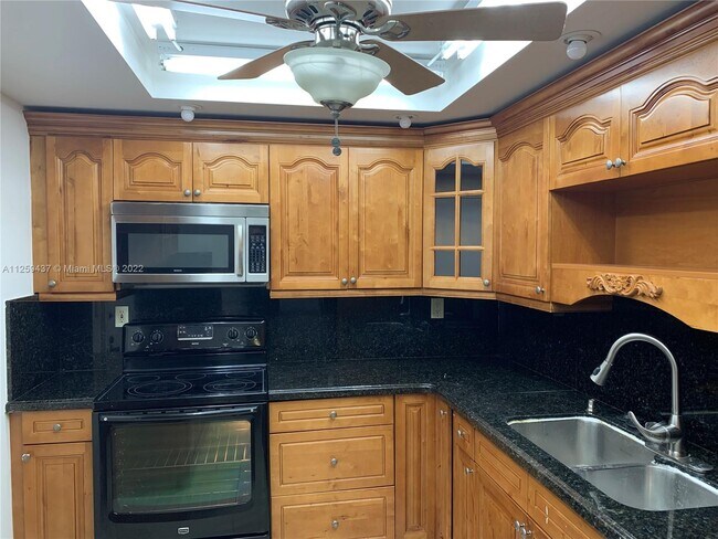 Building Photo - 600 Three Islands Boulevard