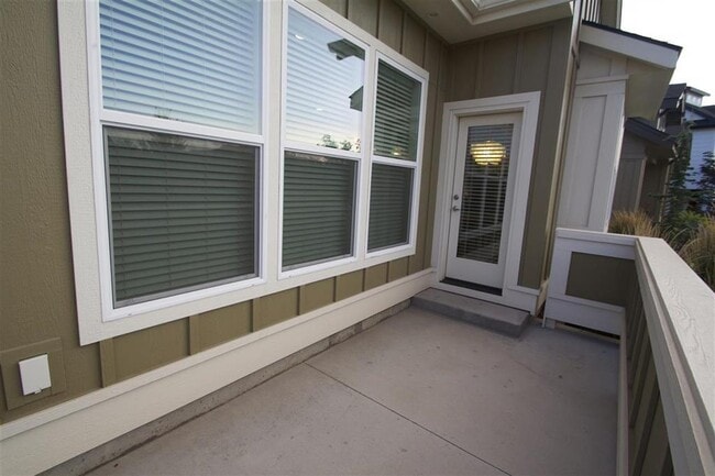Building Photo - Wonderful Patio Home In The Mill District ...
