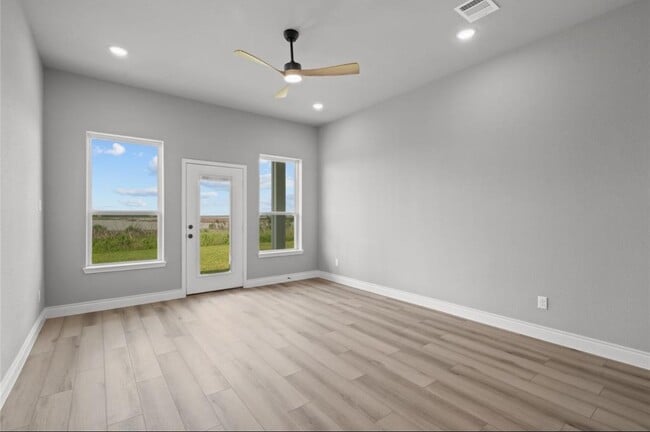 Building Photo - 5226 Allen Cay Dr