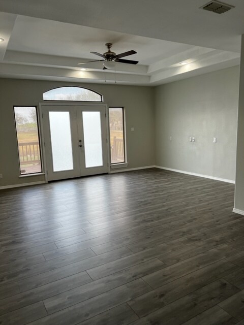 Living Room/Deck Entry - 201 San Saba St