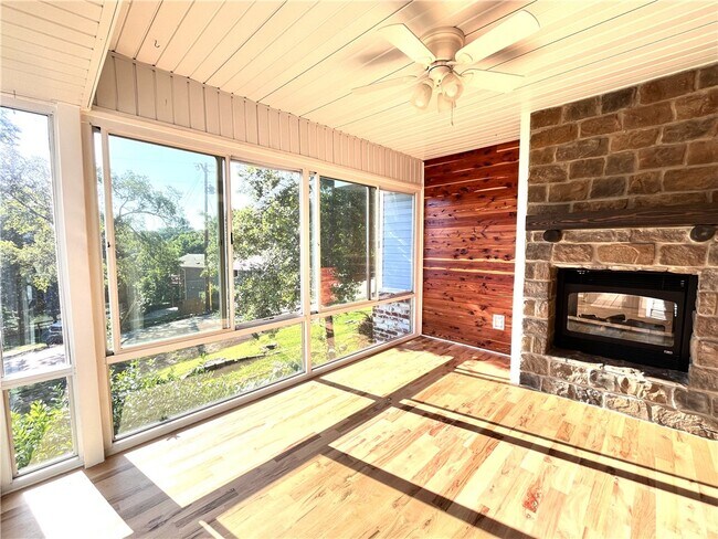 Building Photo - 40 Portsmouth Dr