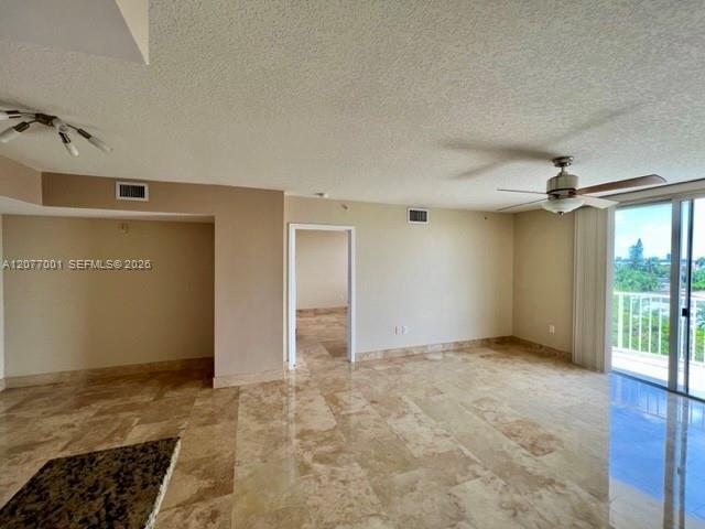 Building Photo - 1555 N Treasure Dr