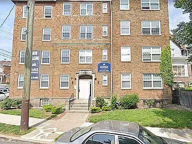 Building Photo - 5800 N 16th St