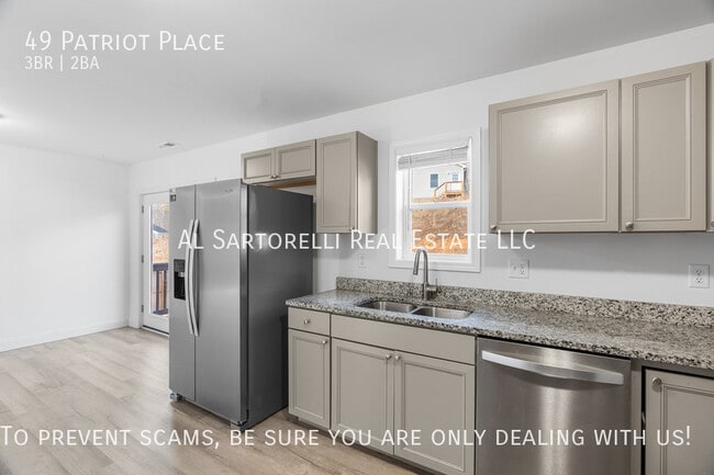 Building Photo - 49 Patriot Pl