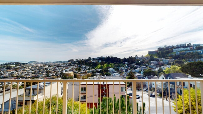 Building Photo - 2031 Castro St