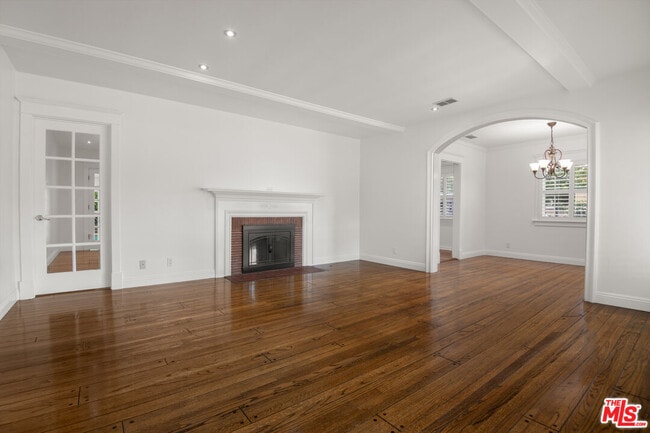 Building Photo - 4900 Ethel Ave