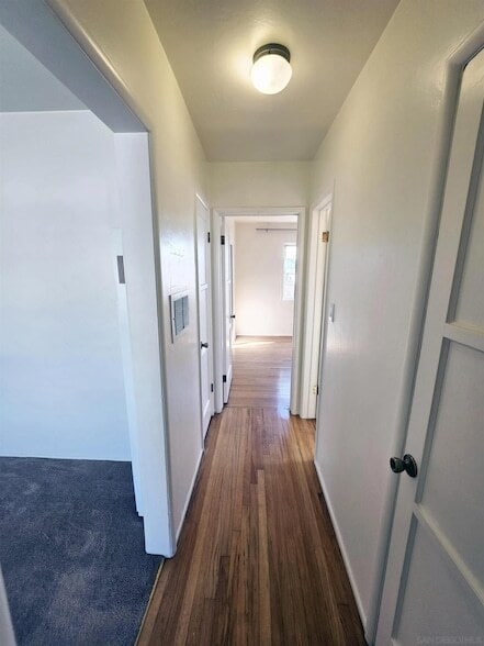 Building Photo - 0 Iroquois Ave