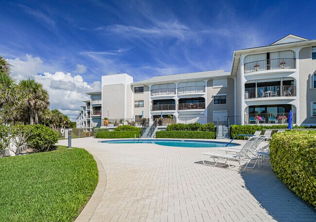 Building Photo - 5300 Jimmy Buffett Mem Hwy