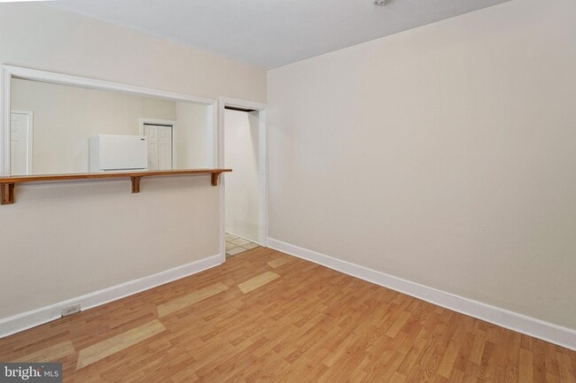 Building Photo - 2223 Frankford Ave