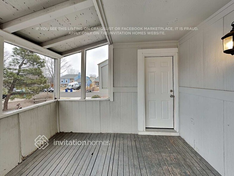 Building Photo - 16735 Blue Mist Cir