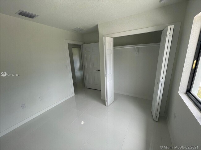 Building Photo - 298 NW 97th St