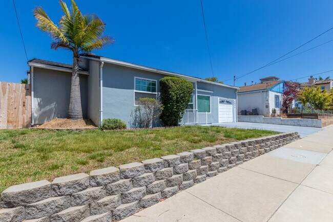 Building Photo - 4804 Iroquois Ave