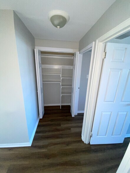 Building Photo - 3408 Ashfield Ln