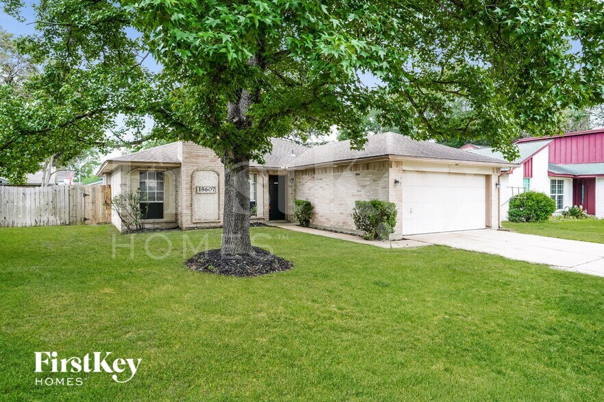 Building Photo - 18607 Andalusian Dr