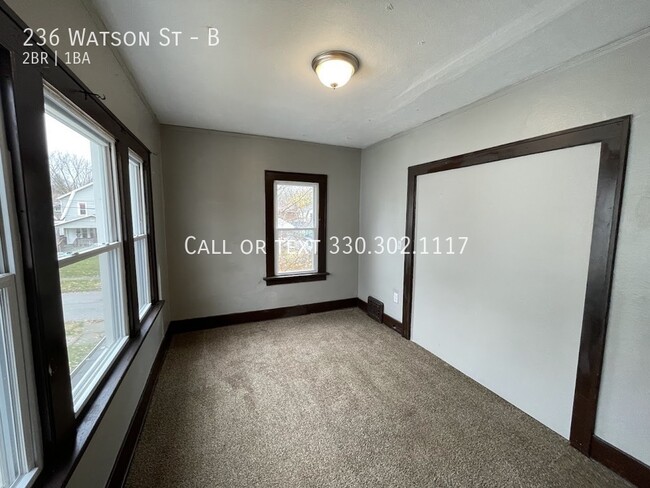 Building Photo - Two bedroom one bathroom second story apar...