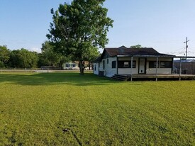 Building Photo - 475 rachal ave