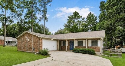 Building Photo - 1215 Tejas Blvd