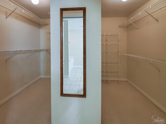 Building Photo - 10203 Grackle Ct
