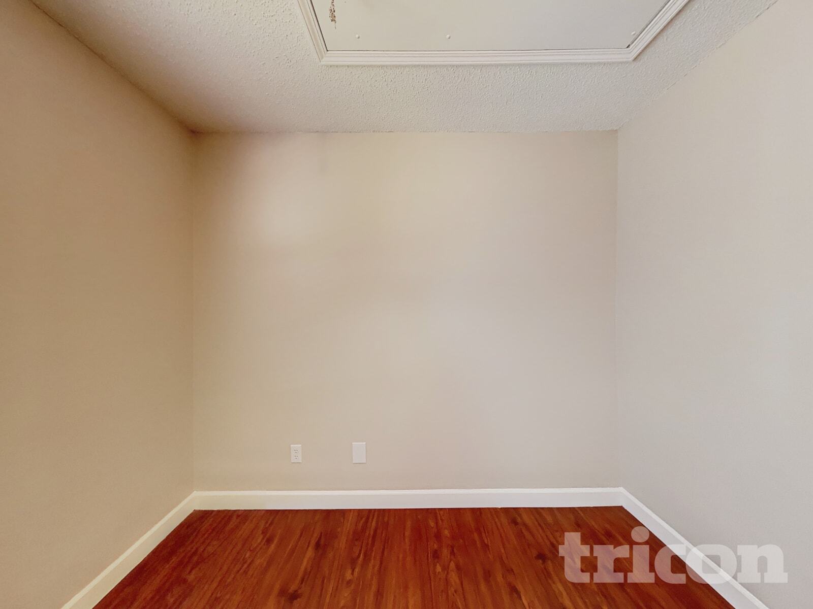 Building Photo - 9344 Tibble Creek Way