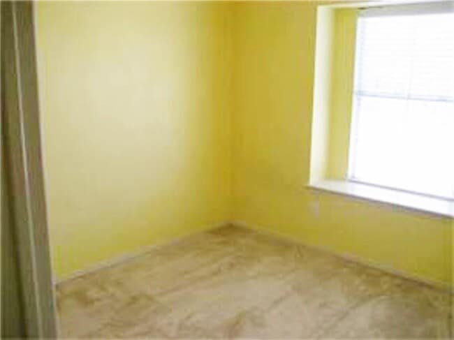 Building Photo - 2804 Turtle River Dr