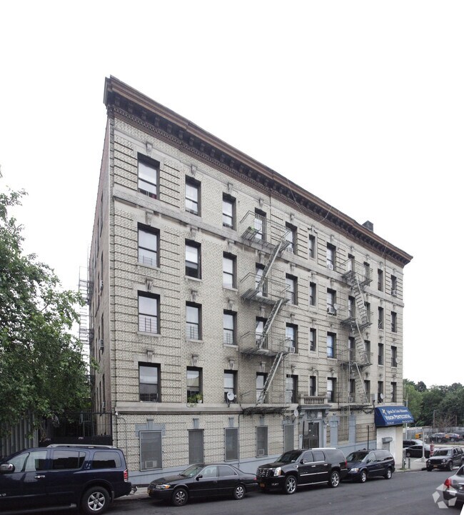 2749 ster Ave 2749 ster Ave Bronx NY 10458 Apartment Finder