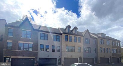 Building Photo - 3511 Stella Blue Dr